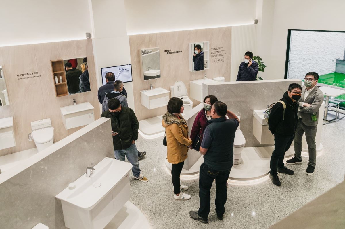 想挑選家中衛浴設備，卻不知道該如何開始嗎？不妨來凱