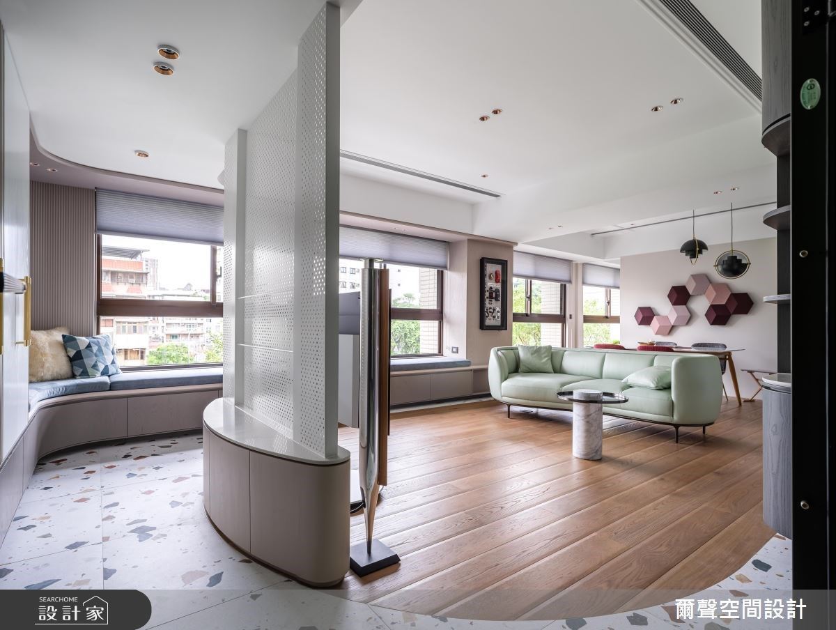 隨著現今居住型態的改變,人們對於「客廳」的期待日益
