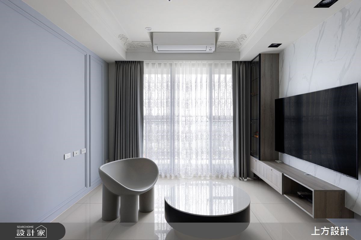 21 坪的住宅空間,屋主喜歡具有現代質感的美式古典風