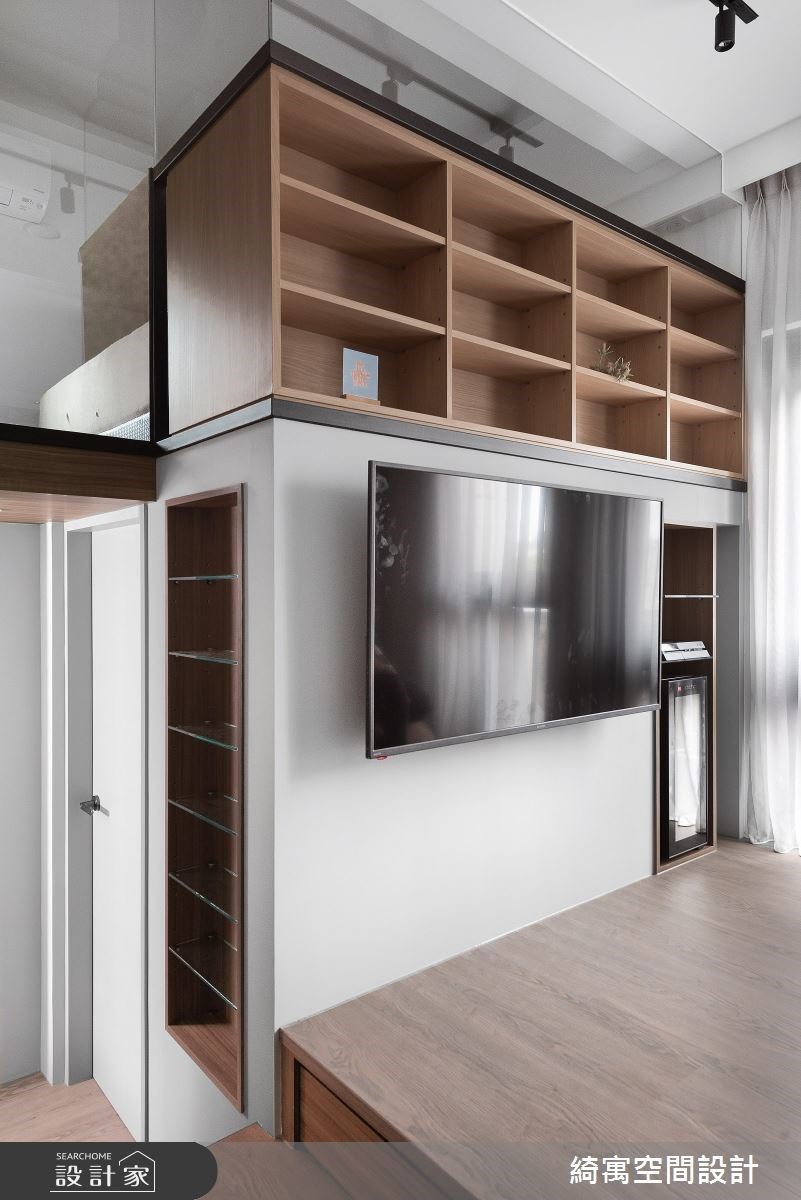 面對通膨低利的時代,物價不斷上漲,但薪水沒有漲。對