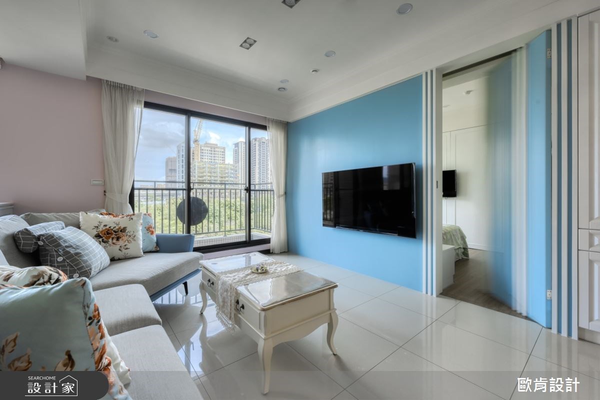 45 坪的住宅空間，是屋主夫妻和一對孩子的居所，女屋