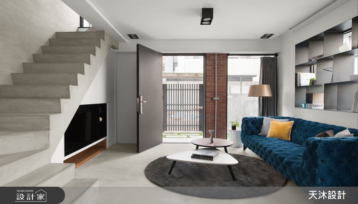 欲滿足居家工作室機能複合的需求,利用獨棟透天的優勢