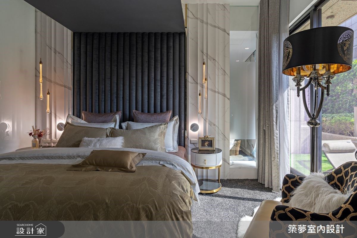 事業有成的女主人,心中一直有個豪宅夢。宅邸必須如皇