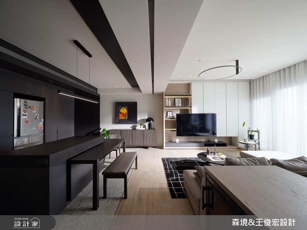 前身是中古屋的35坪居家,身為醫師的屋主夫妻,十分在