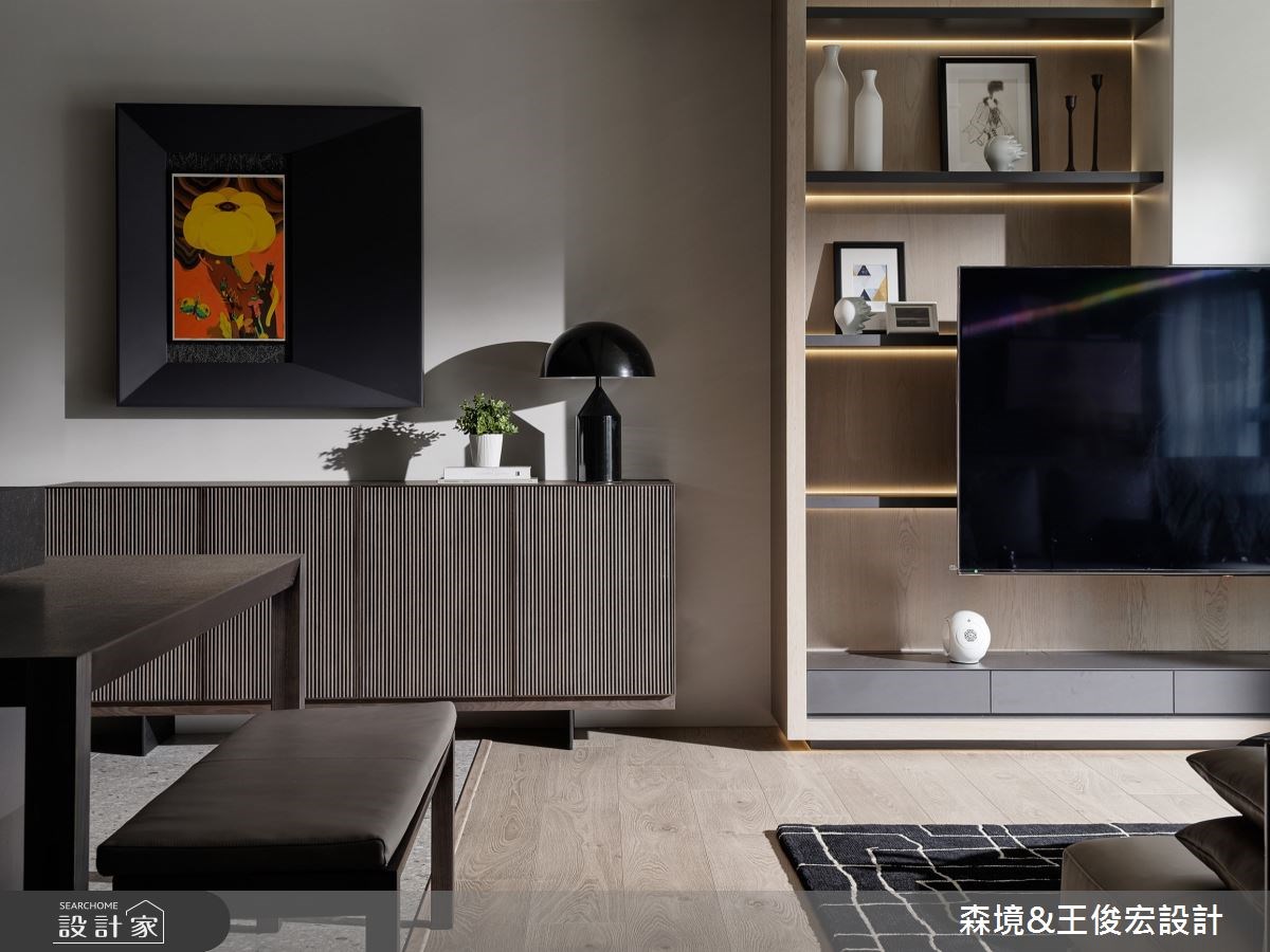 前身是中古屋的35坪居家,身為醫師的屋主夫妻,十分在