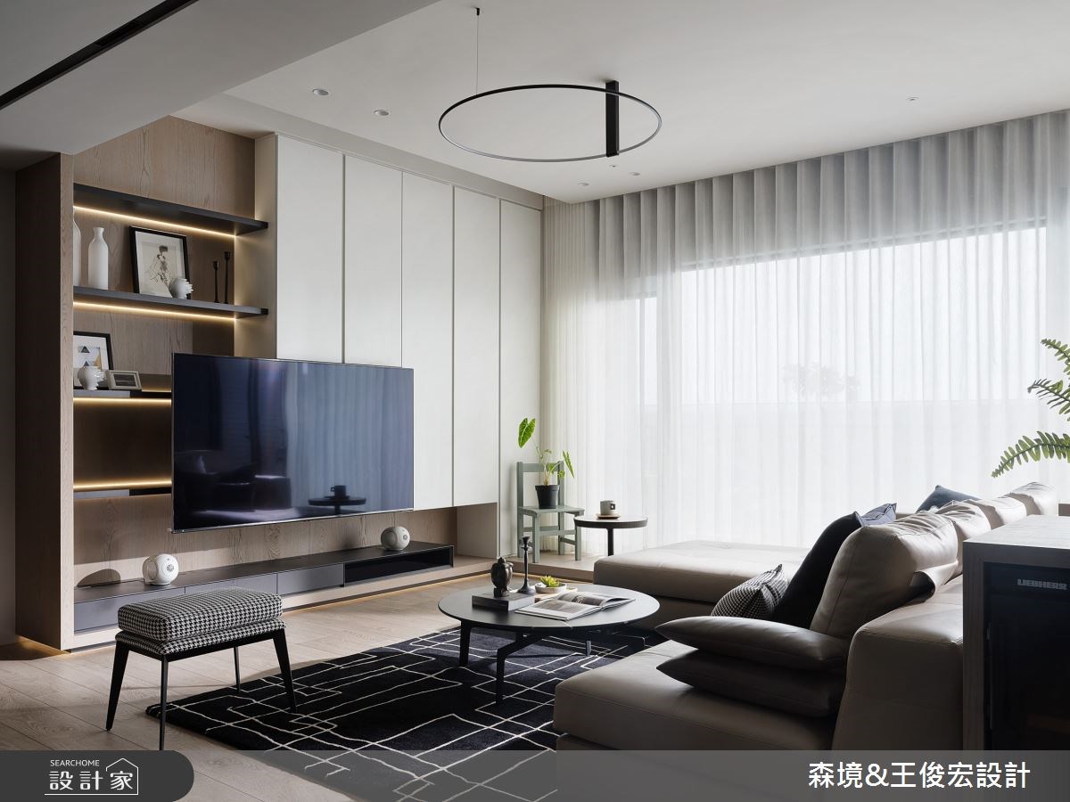 前身是中古屋的35坪居家,身為醫師的屋主夫妻,十分在