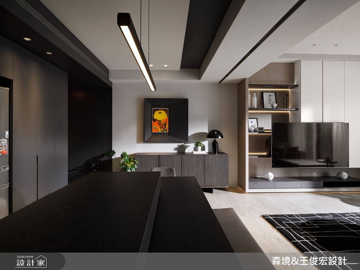 前身是中古屋的35坪居家,身為醫師的屋主夫妻,十分在