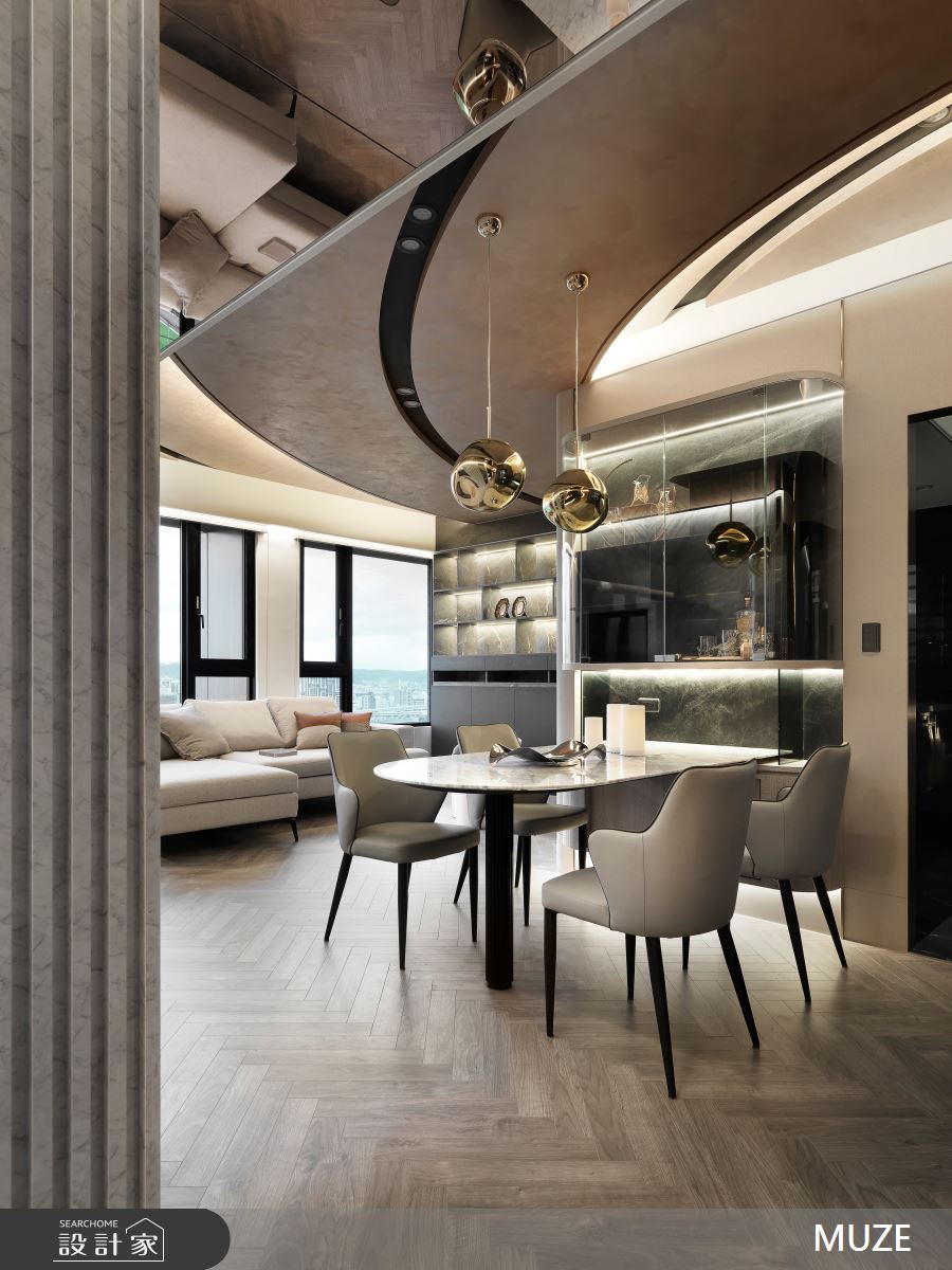 大面開窗建築優勢,將戶外的城市風光與動人景色導引入