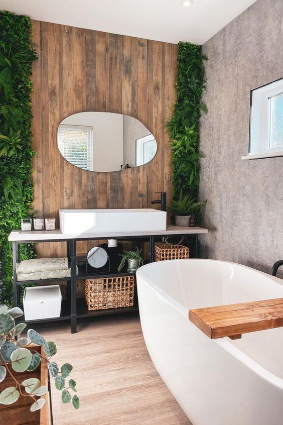 浴室內部有時甚至會因為水或濕氣損壞而損壞牆壁,特別