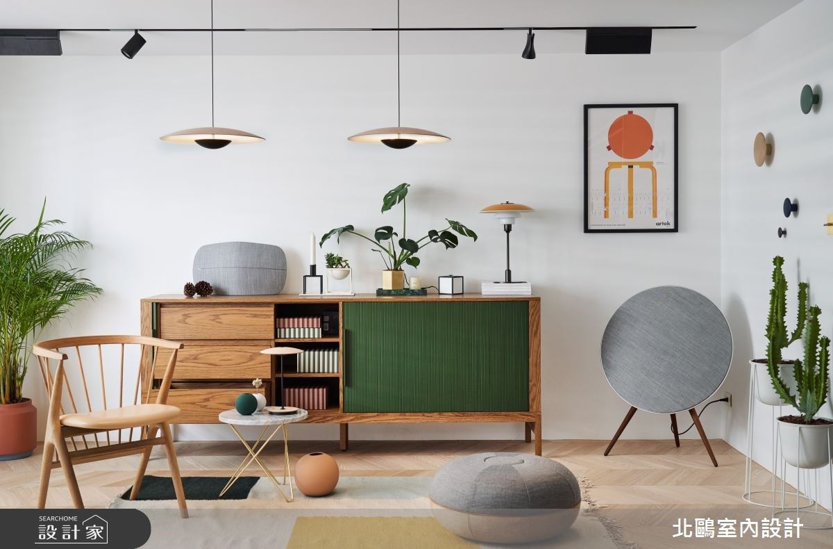 面對須將辦公區、臥室、茶水間、及衛浴等結合呈現36坪