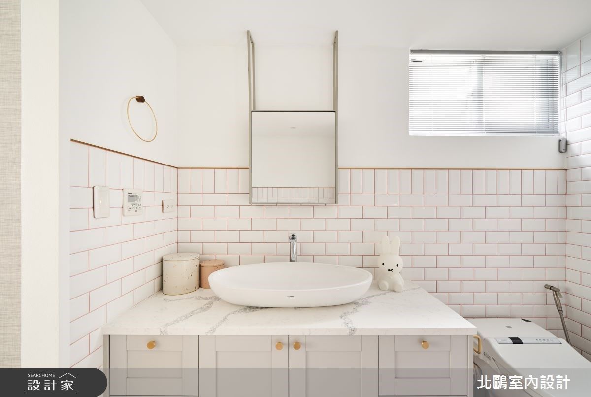 面對須將辦公區、臥室、茶水間、及衛浴等結合呈現36坪