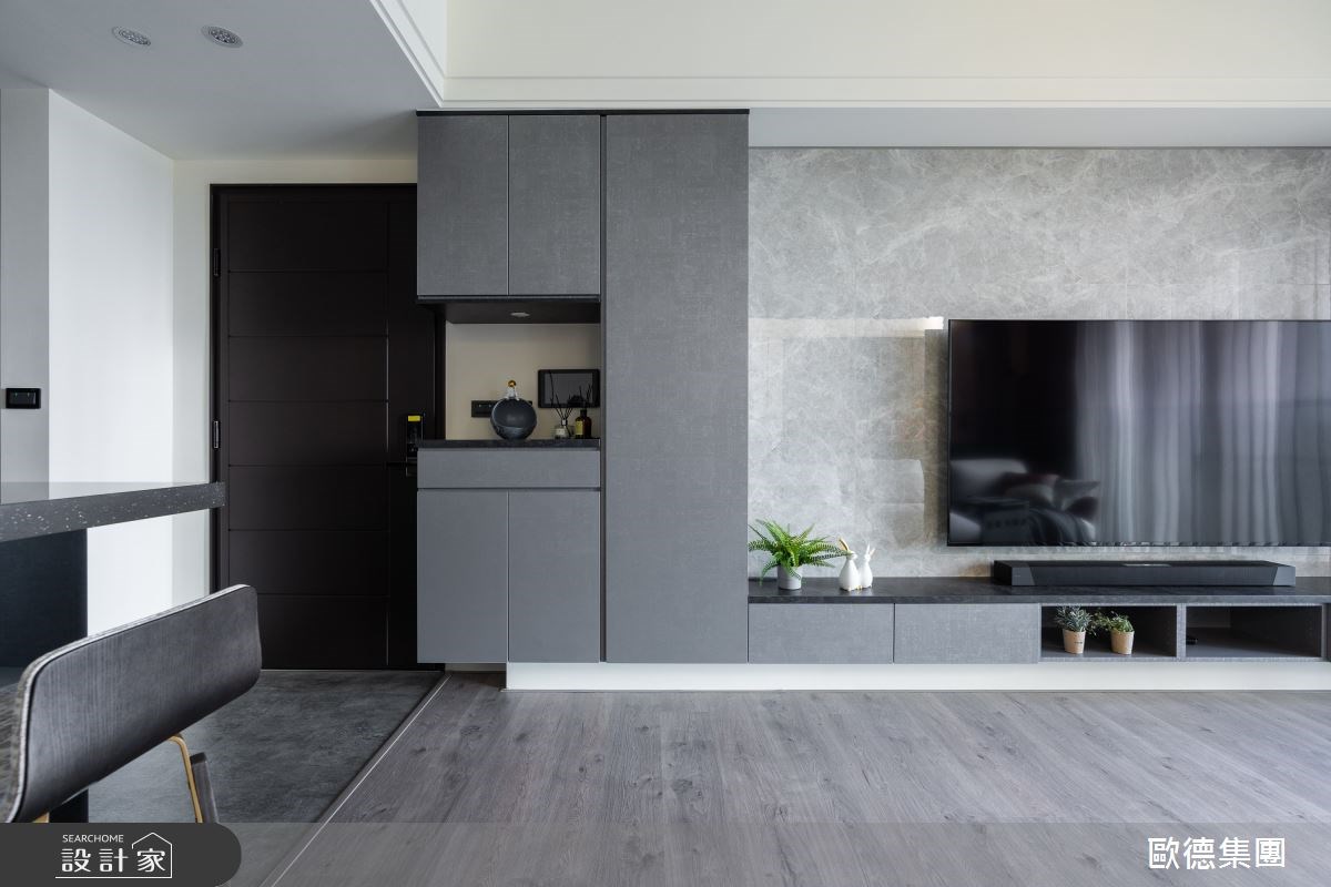 24 坪混搭風居宅,擁有遼闊景觀和連綿綠意,室內以內