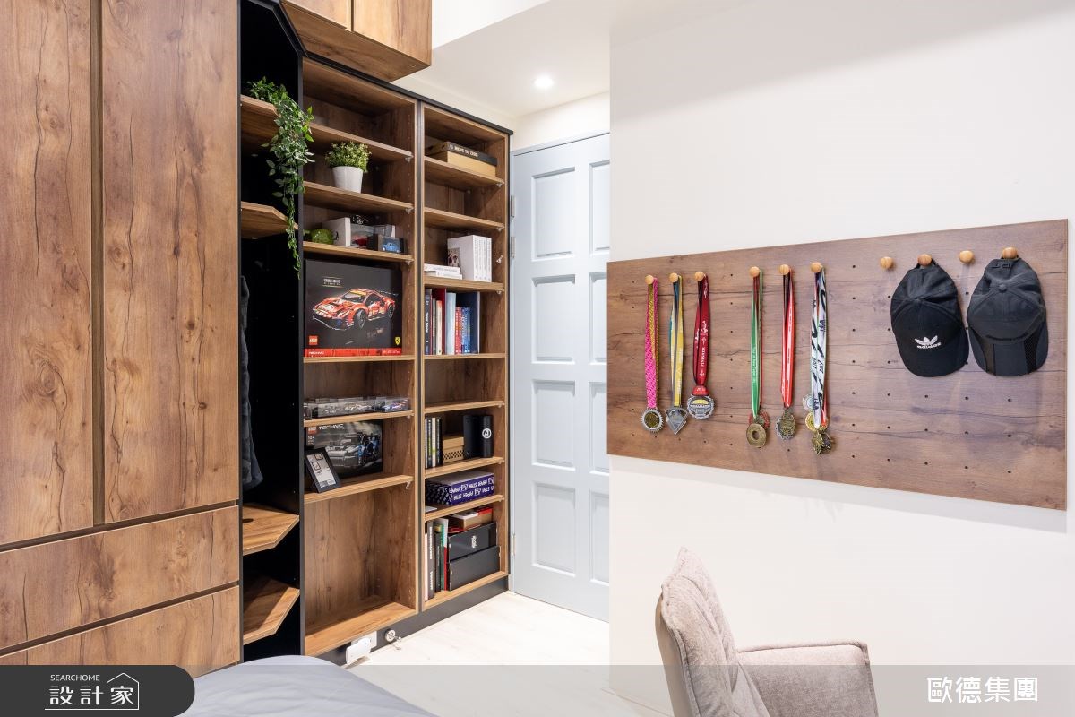 24 坪混搭風居宅,擁有遼闊景觀和連綿綠意,室內以內