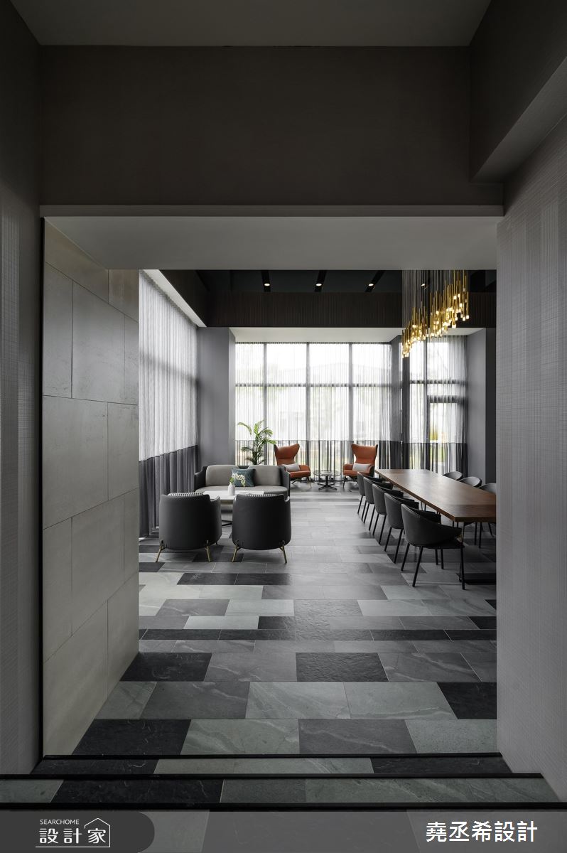 80坪現代風公設,透過現代風的藝術質韻,融入自然意象