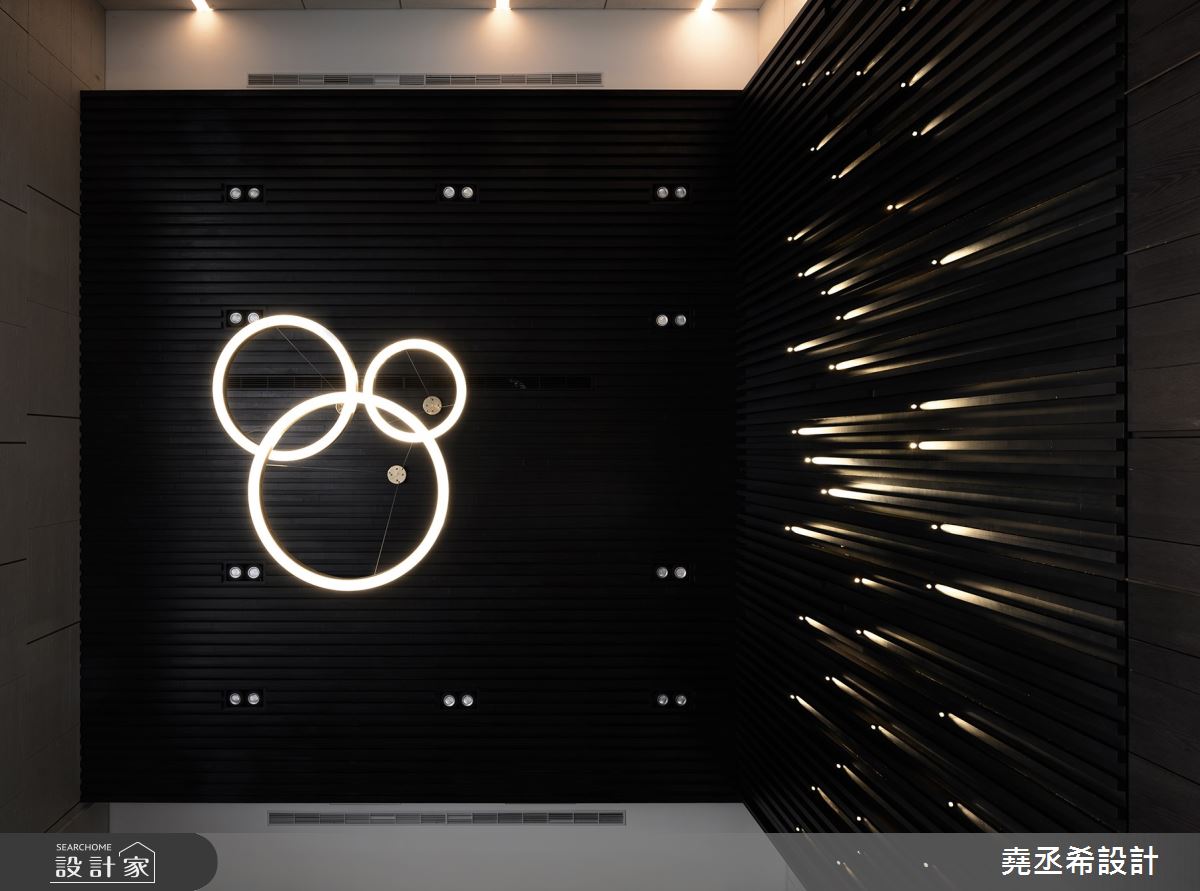 80坪現代風公設,透過現代風的藝術質韻,融入自然意象