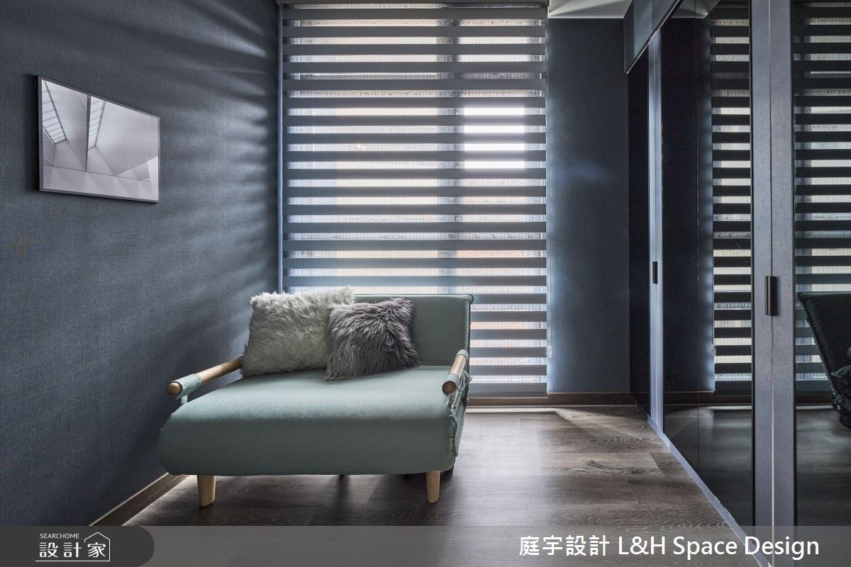 15坪的新成屋以Affordable Luxury概念為基底,將美感