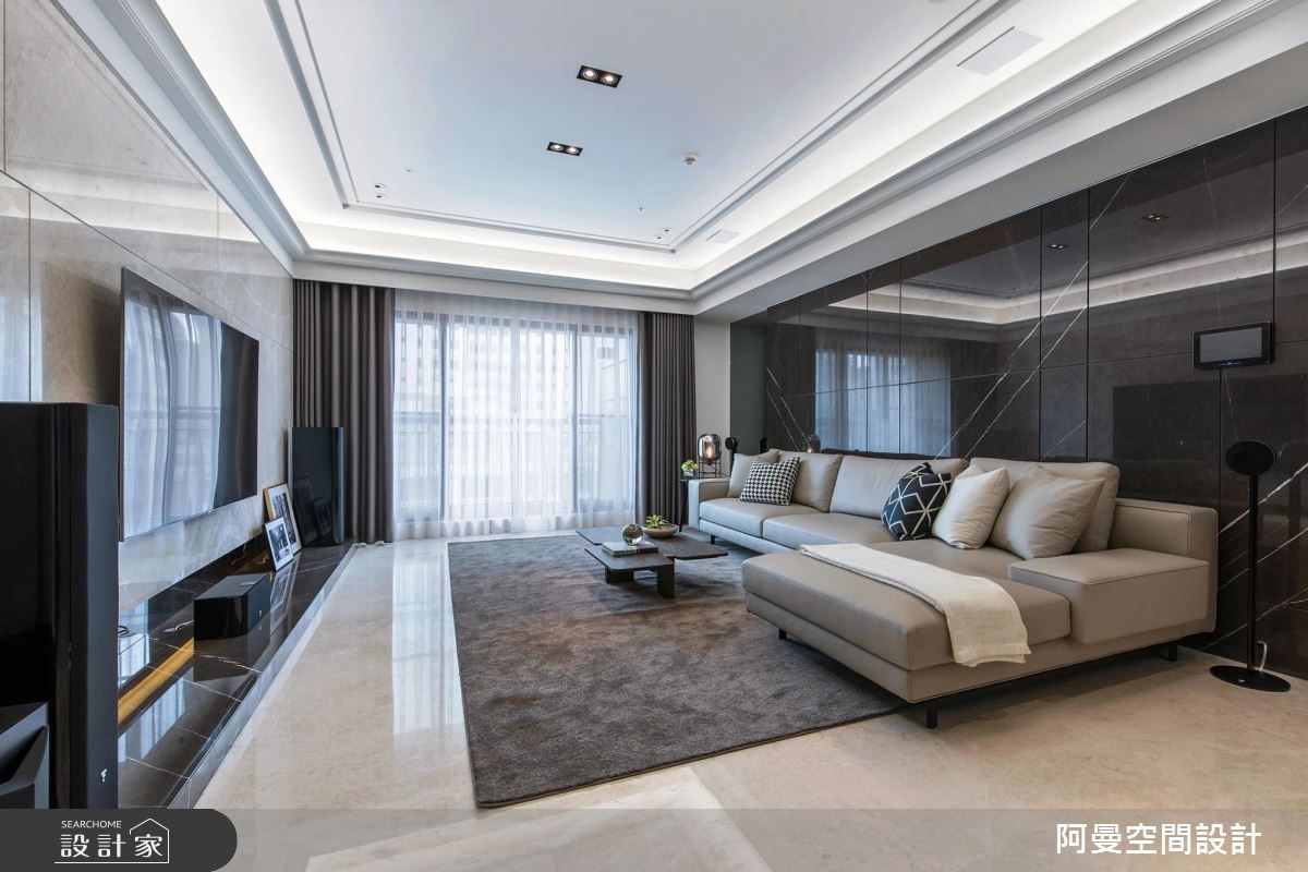 住著一家三口的50坪現代風豪宅,大量運用石材、木作和