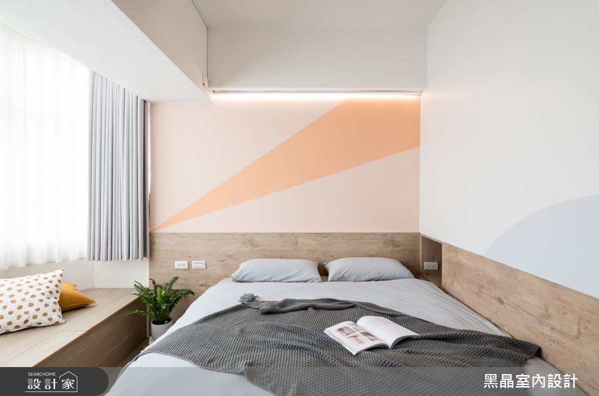 屋主夫妻帶著三名子女，即將搬入這間25坪新居，希望在