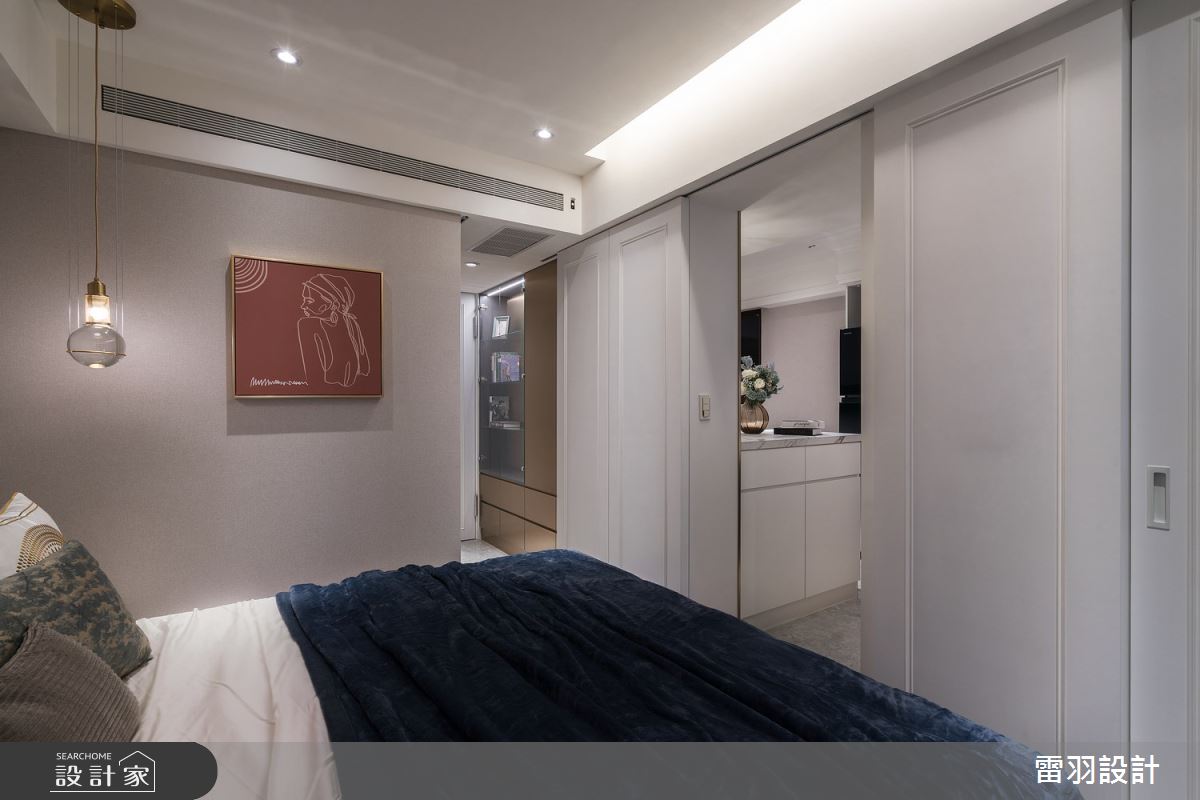 室內14坪空間原屋況收納不足、廊道狹窄無鞋櫃且具風水