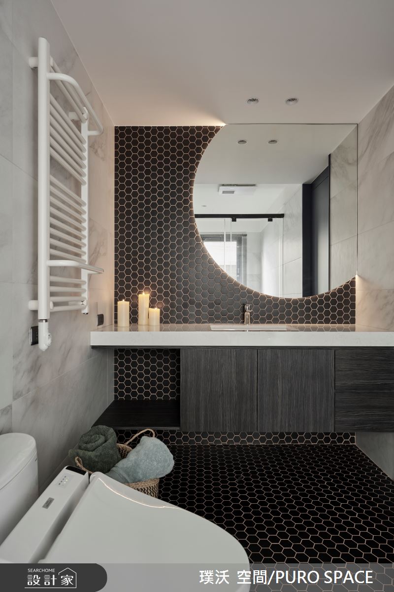 原屋單層改造的20坪老屋，因建築物為狹長老屋，有著採