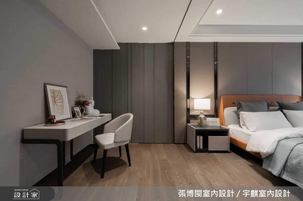 超過百坪的現代風豪宅，以沈穩大器的低彩度色調為主軸