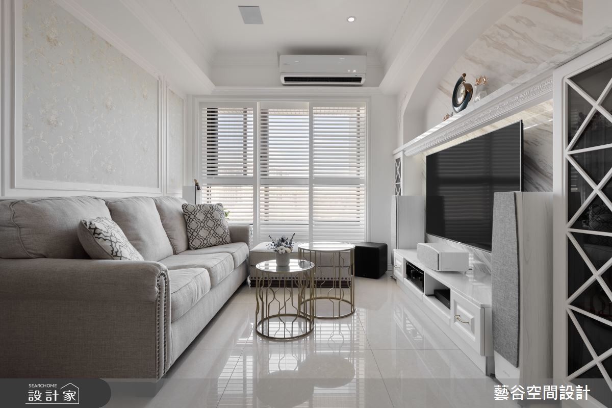 此案為26坪美式風私宅，整體空間以大量的白色為基底，