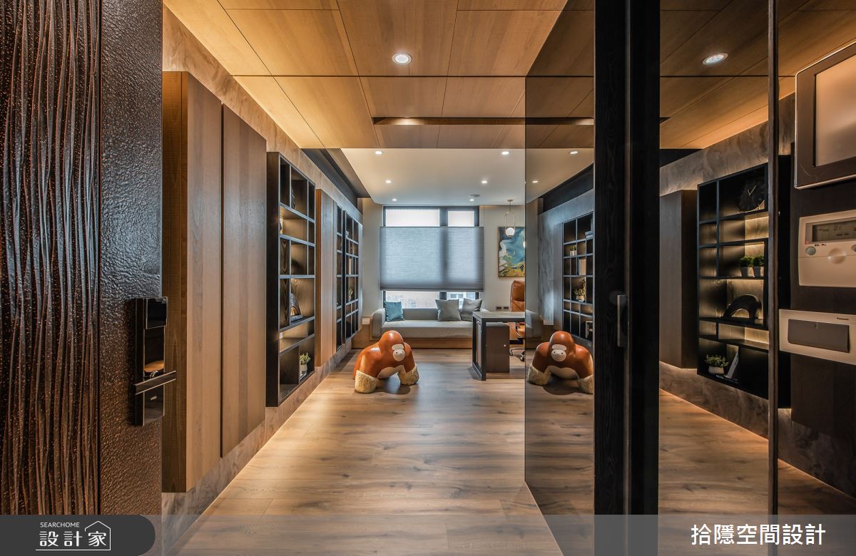 一家三口入住60坪奢華宅,屋主有著大量需要展示收納的