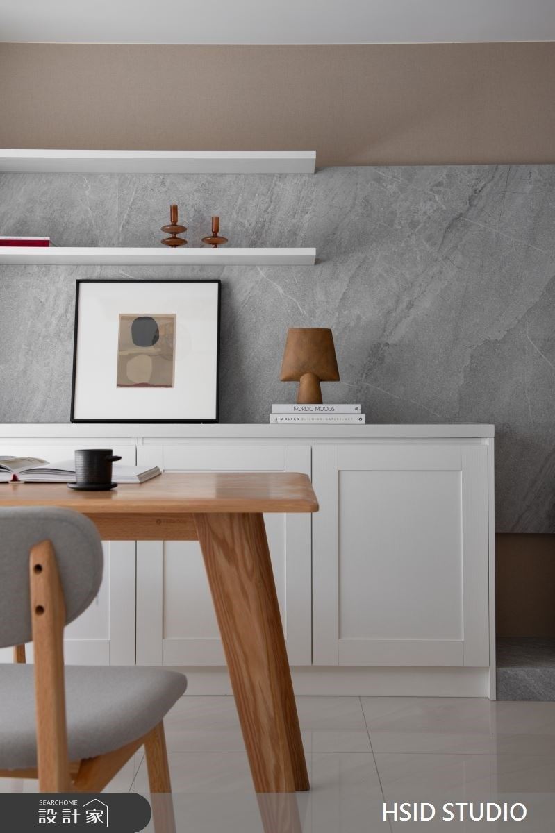 卸下多年工作義務,進入退休人生、幸福含飴弄孫的階段