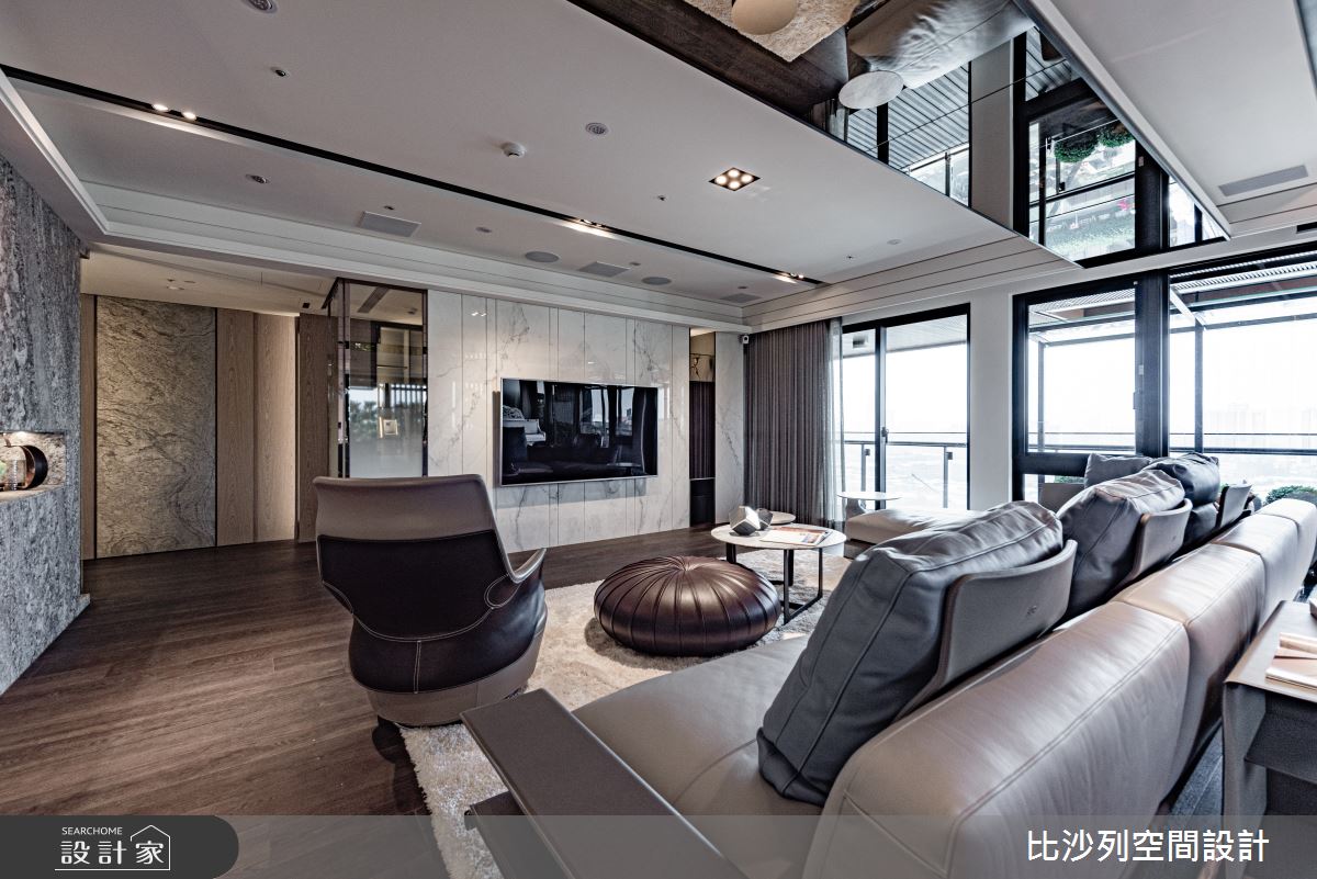 客廳，是豪宅設計的主軸。開放的公領域裡，串連領域機