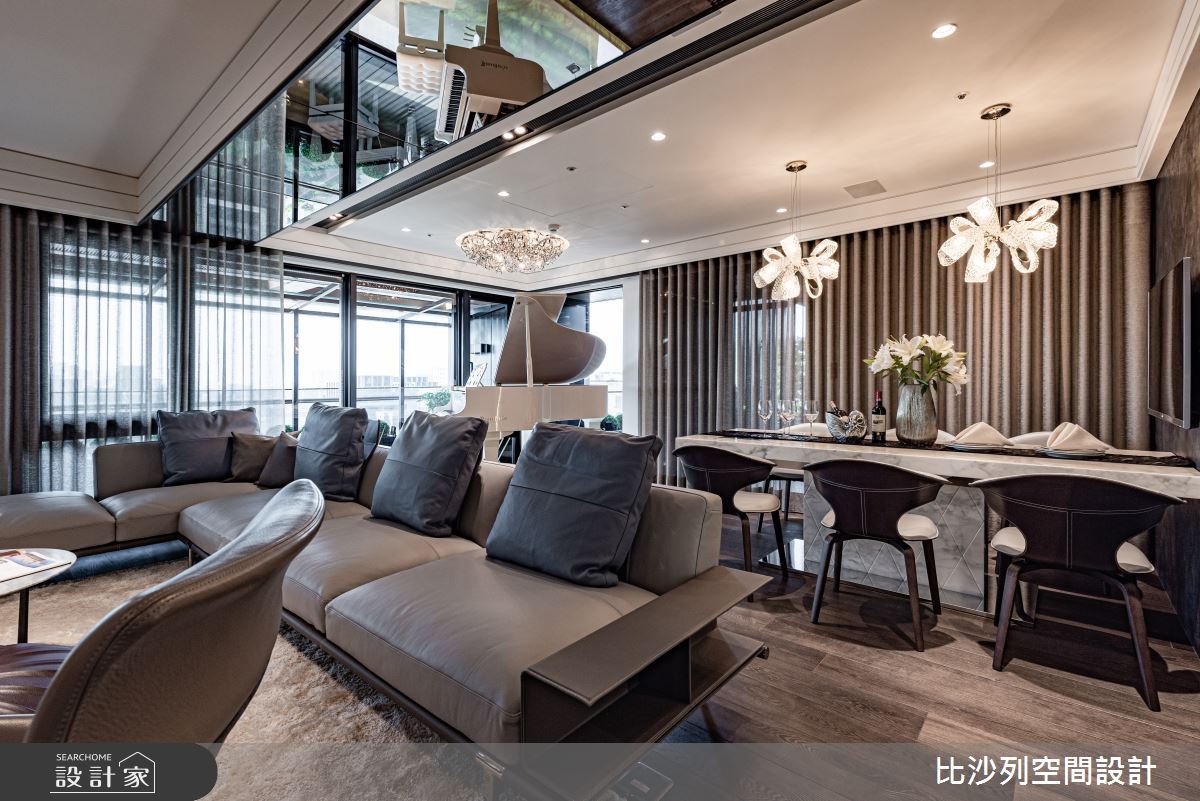 客廳，是豪宅設計的主軸。開放的公領域裡，串連領域機