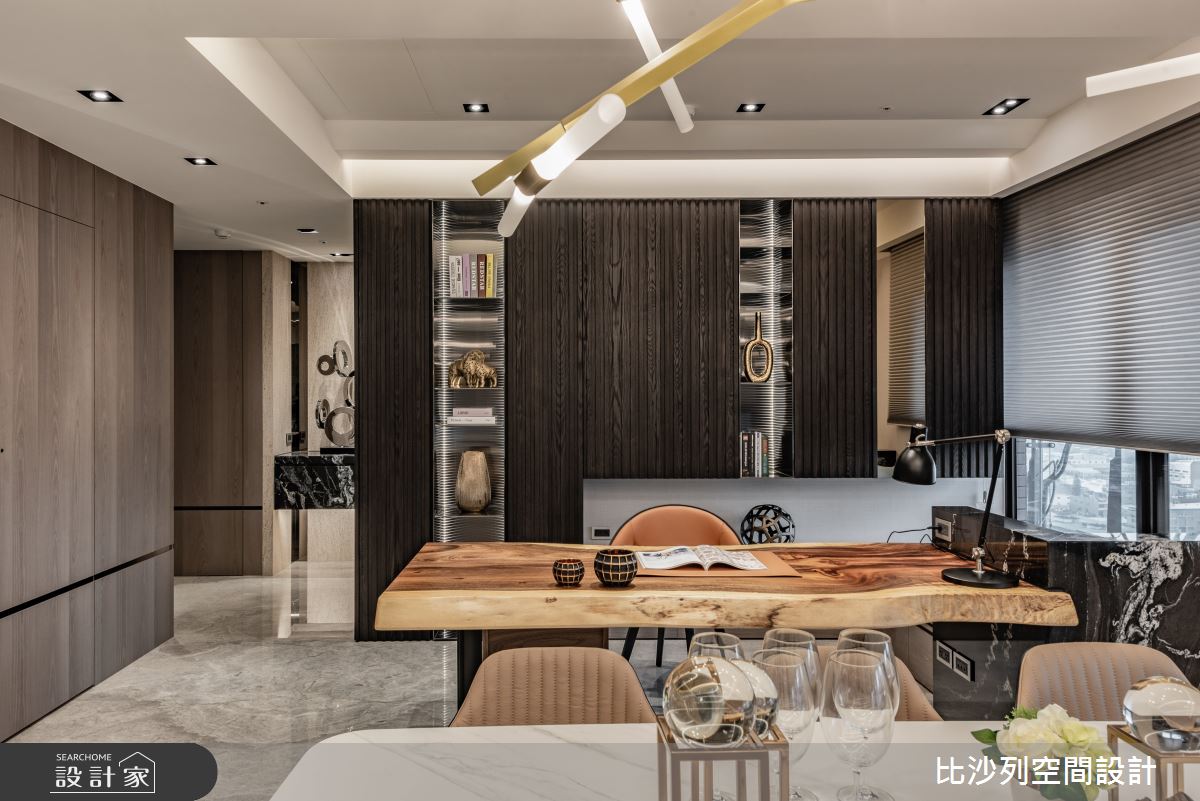 客廳，是豪宅設計的主軸。開放的公領域裡，串連領域機