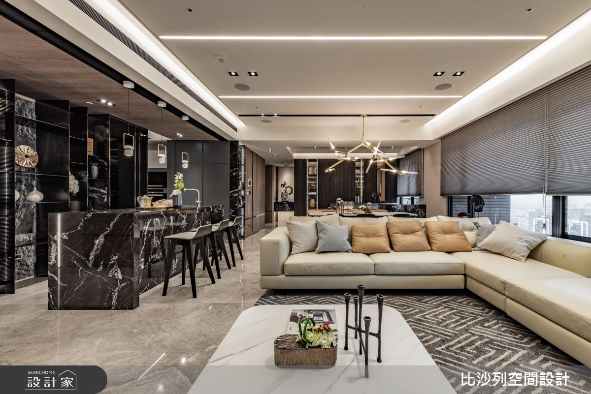 客廳，是豪宅設計的主軸。開放的公領域裡，串連領域機