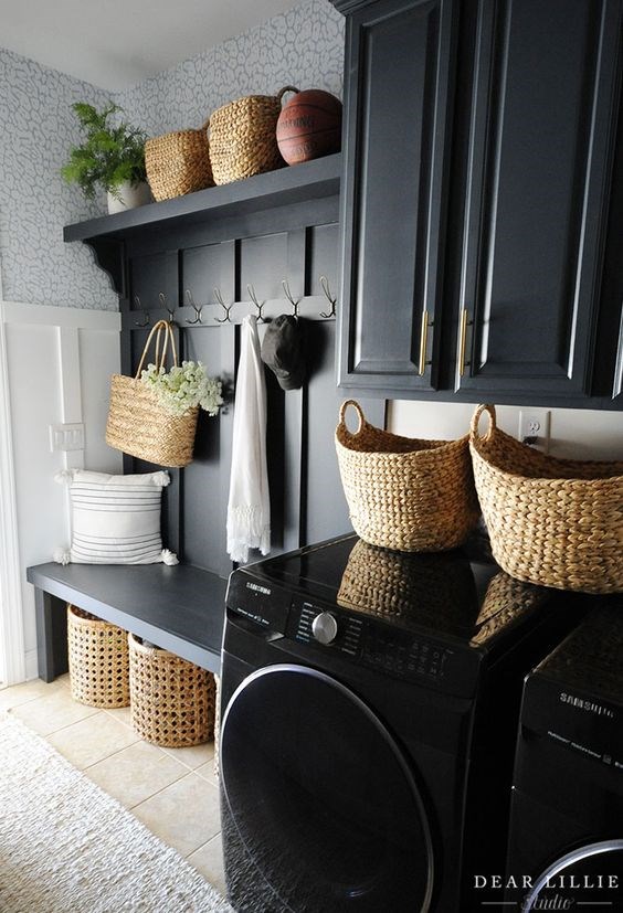 你是否也一直在找尋美化洗衣間的靈感?以下 20 種裝飾