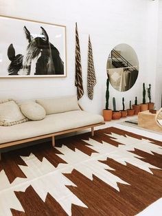 牧場風住宅於西班牙殖民時期蔚為盛行，您可以在美國各