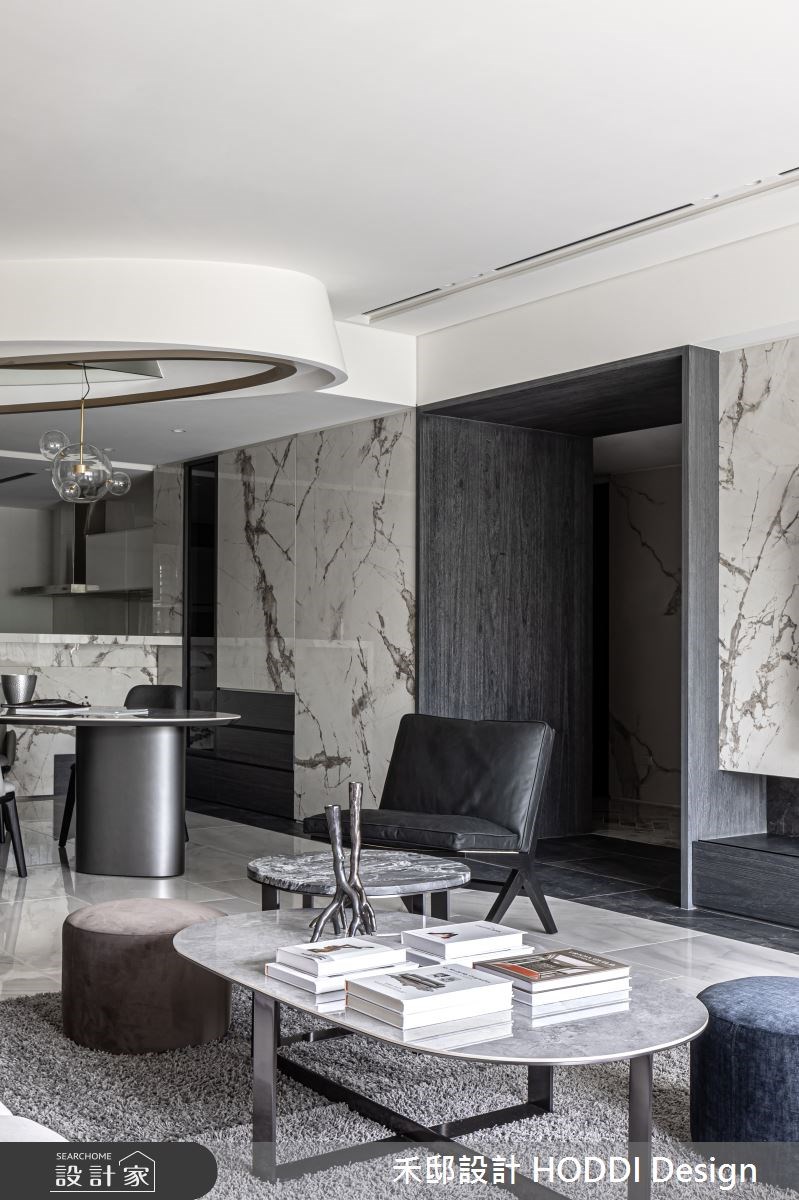 走進 70 坪現代風宅邸,一眼便被獨特而優雅的天花板造