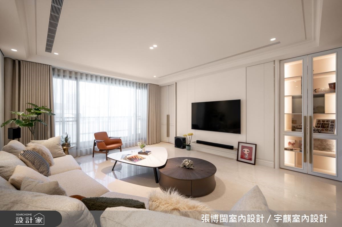 屋主夫妻帶著孩子入住58坪新居，他們嚮往優雅又簡潔的