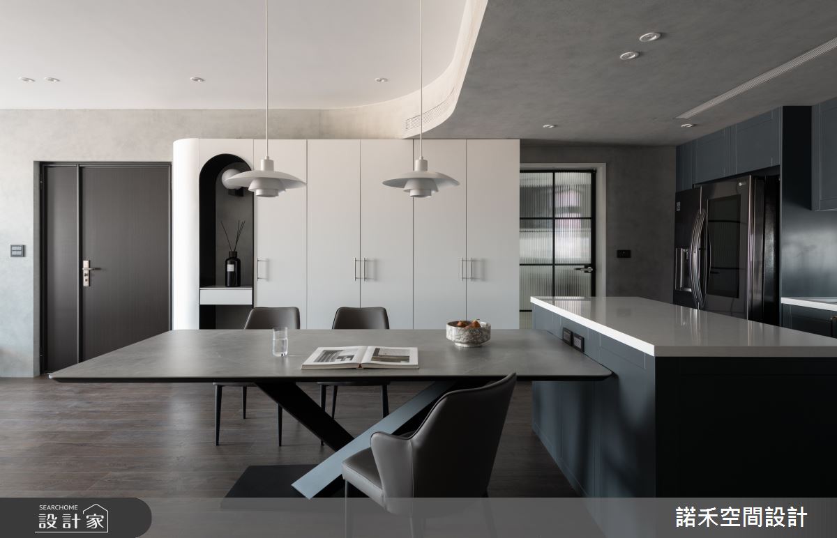 此案為33坪老屋翻新,諾禾空間設計 張家翰、謝崇孝兩