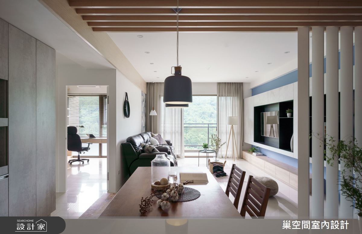 30坪新成屋在裝修計畫中，融合了屋主喜愛的日式格柵以