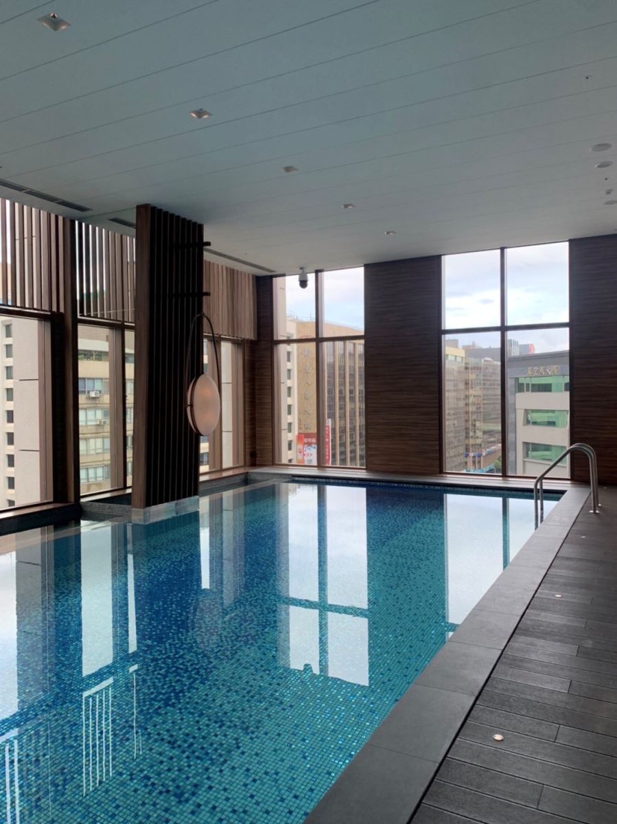 寒居酒店垂直共構飯店寓邸,樓高共24層,1樓至10樓為