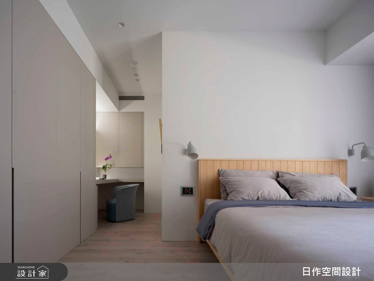 住著2大2小的40坪親子宅，不像常見的繽紛童趣，反而選