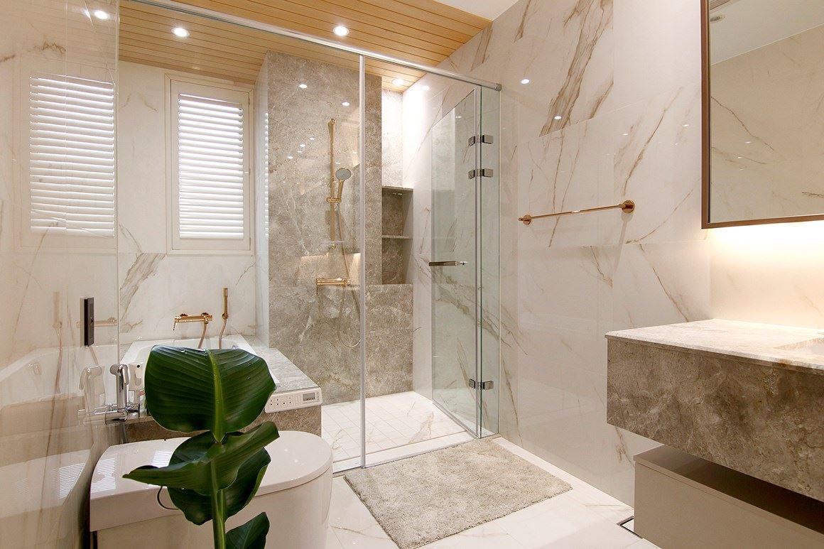 曾有室內設計師說:「居家裝潢的訣竅就是在天地壁的舖