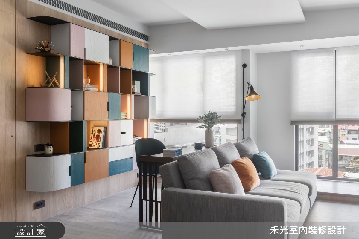 在 36 坪休閒風居家中,設計師在溫潤舒適的生活氛圍中