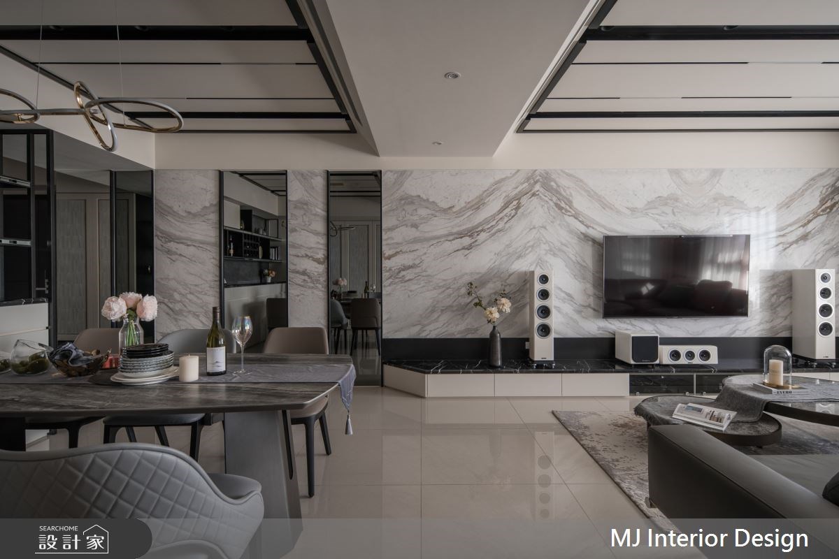 以大面積的白色調為基底,融合時尚優雅的現代風格,以