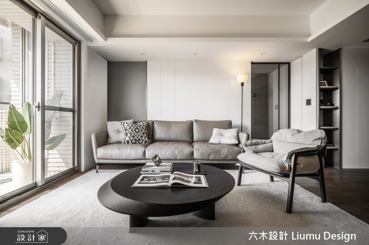 一名單身屋主入住40坪中古屋,原先屋況面臨格局破碎、