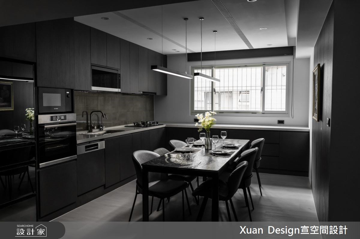 這間走過四十年以上的老屋，住著牧師夫妻及海外歸國的