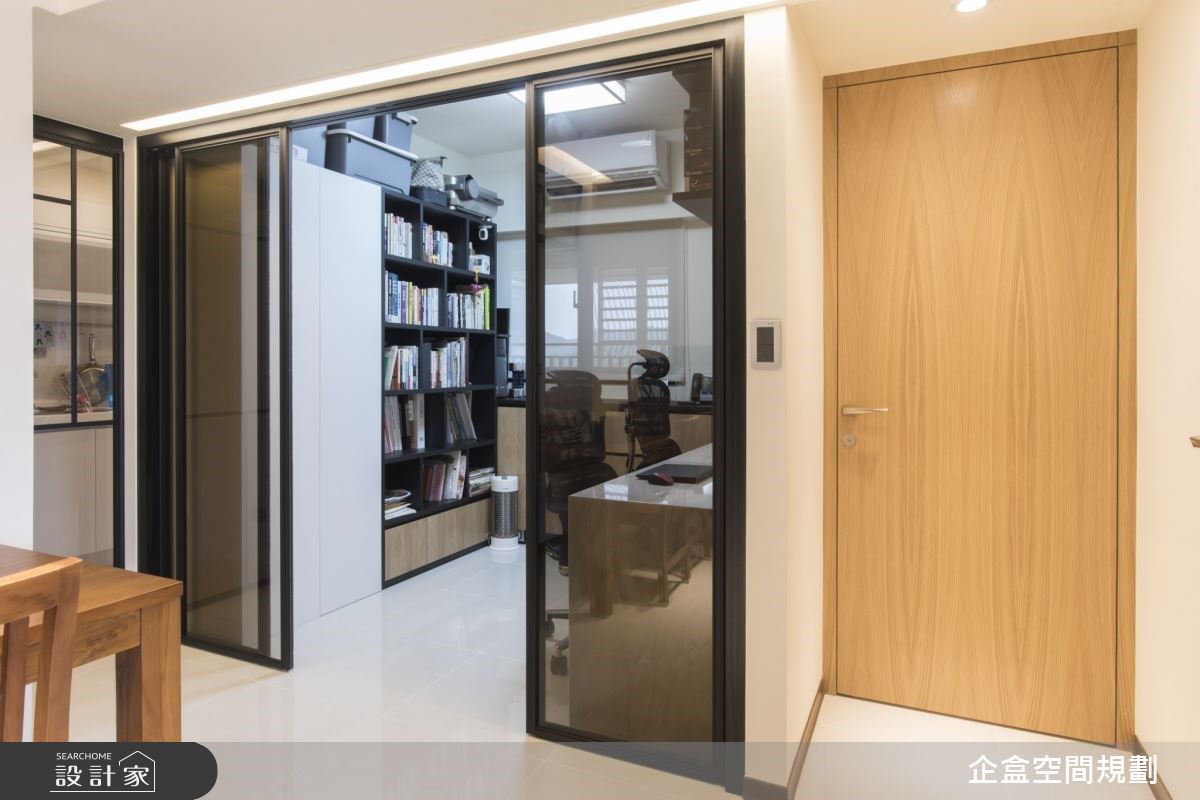 本案是23坪新居,屋主夫妻他們早在預售屋時期,便委由