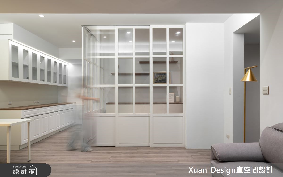 50 年老屋將壁癌漏水和所有基礎管線翻新後,不僅寬敞