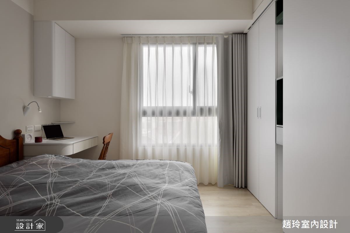 以純白、木質為基調的28 坪簡約風住宅,設計師透過開