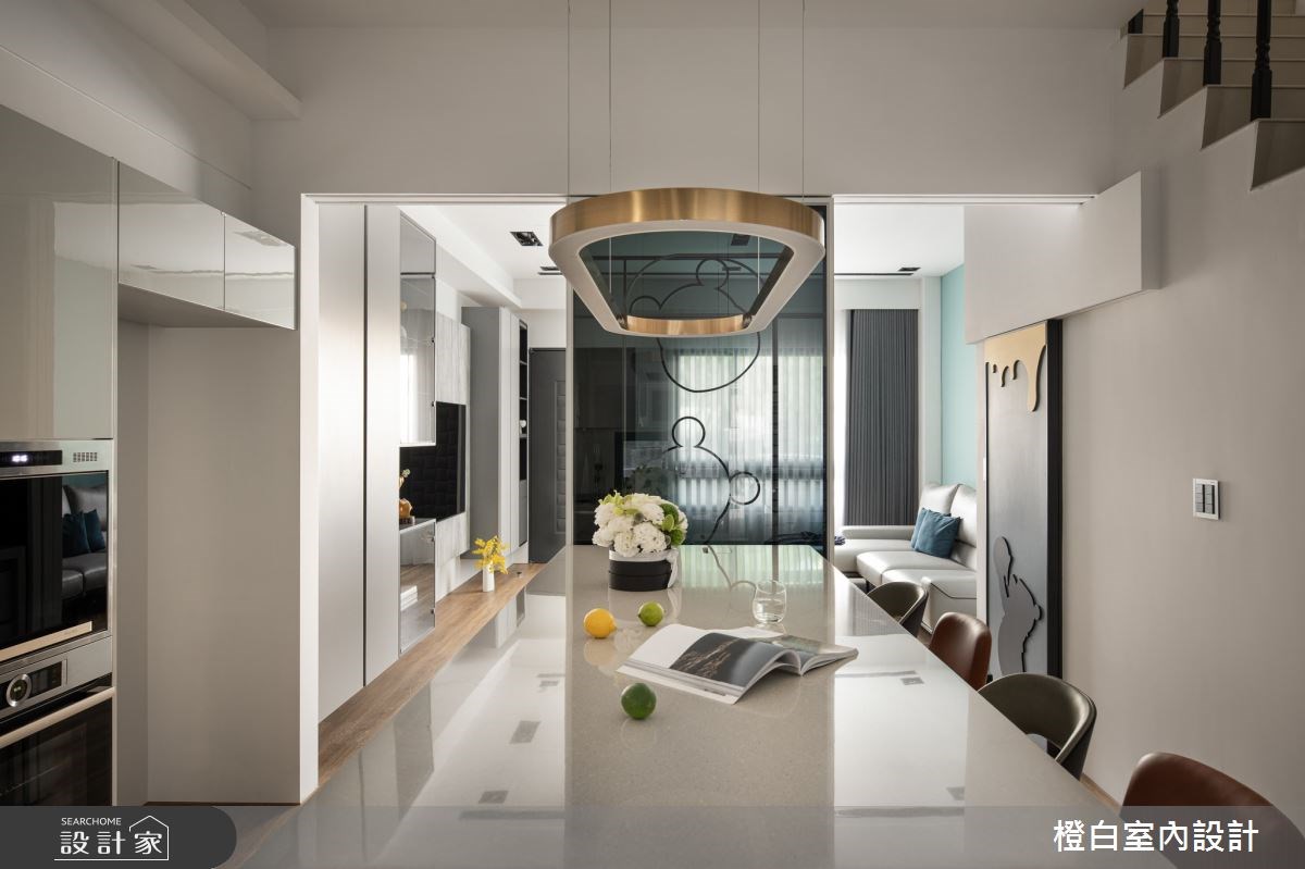 終於擁有自己的房子，當然要實踐最夢幻的想像！這間48