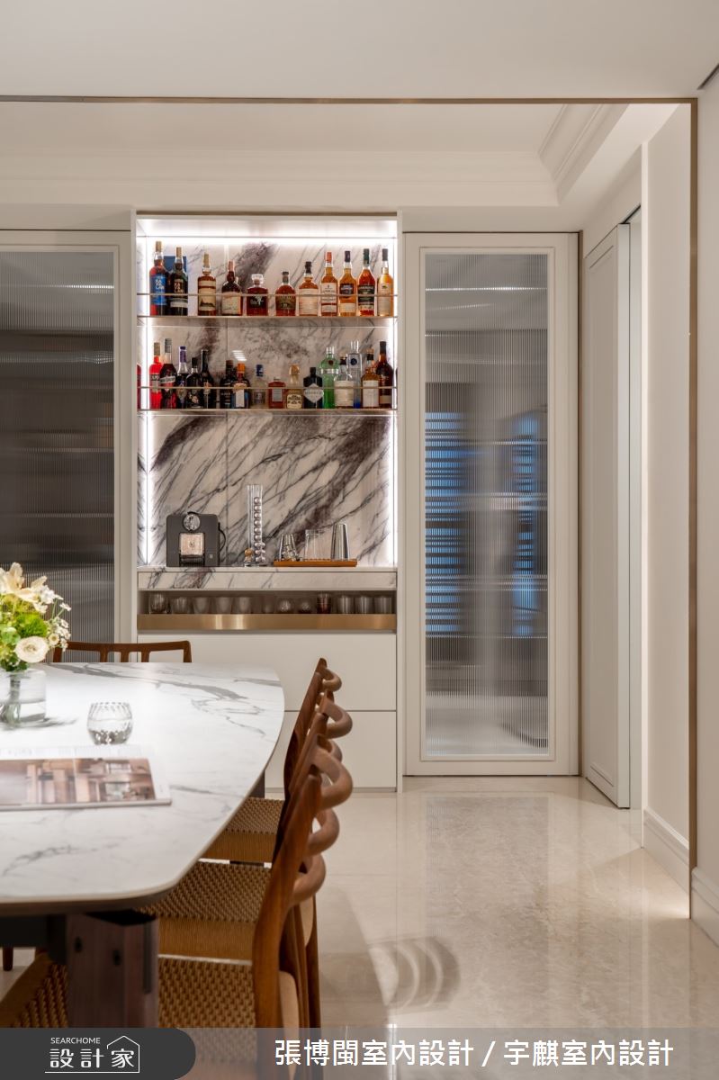 此案為58坪四房美式風家屋，入住一家三口，以純白色系